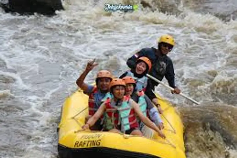 Apa Perbedaan Outbound Hybrid dengan Outbound Tim Remote Sepenuhnya